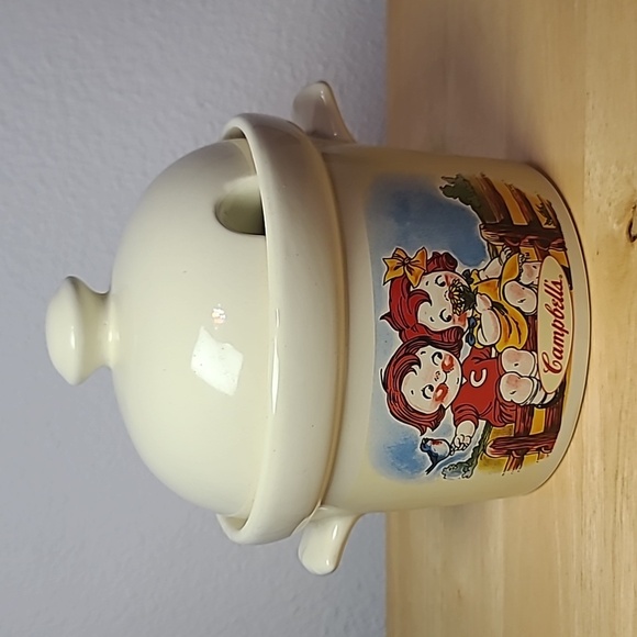 Campbell's soup bowl - Picture 2 of 6